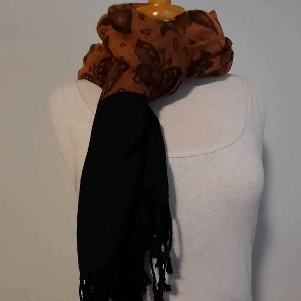 Lucky & COCO Butterfly Scarf Shawl Wrap Neckwarmer Fringe trim